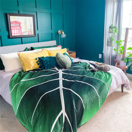 Giant Leaf Blanket