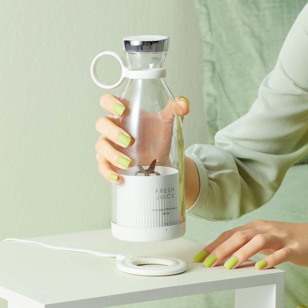 Przenośny blender elektryczny 